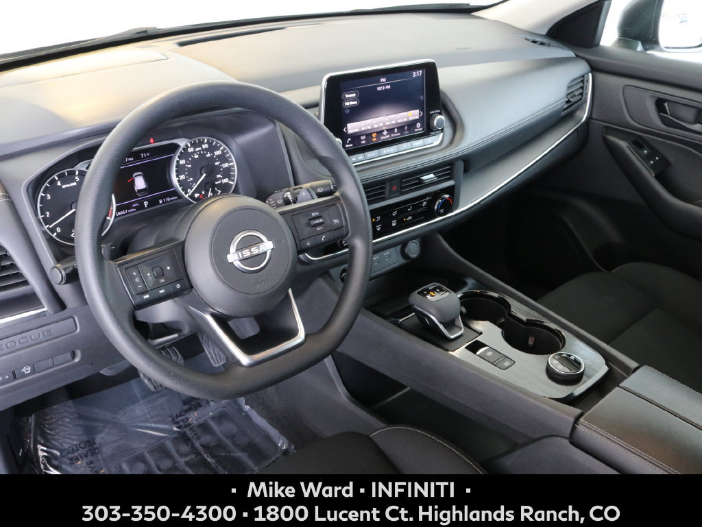 Used 2024 Nissan Rogue S AWD/4WD image 7