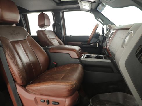 Used 2012 Ford F250 King Ranch w/ King Ranch w/Chrome Pkg image 19