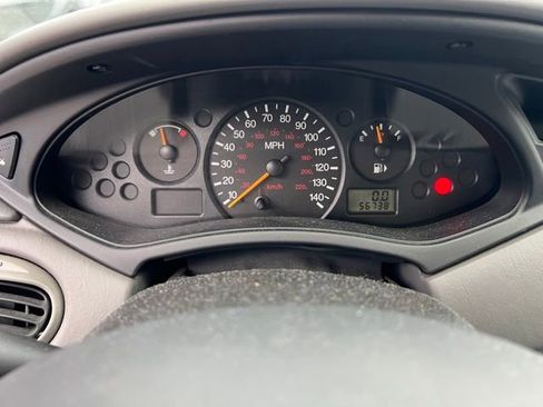 Used 2000 Ford Focus SE FWD image 15