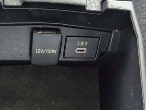 Used 2023 Toyota Corolla LE image 25