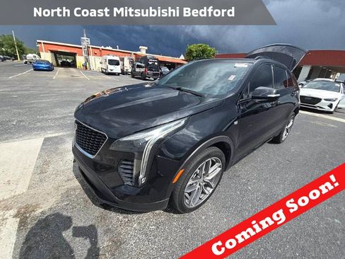 Used 2023 Cadillac XT4 Sport FWD image 1