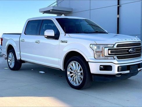 Used 2018 Ford F150 Limited image 3