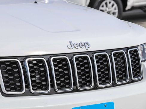 Used 2019 Jeep Grand Cherokee Limited RWD image 5