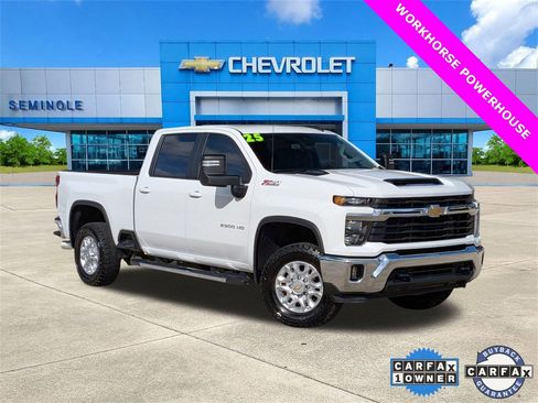 Used 2025 Chevrolet Silverado 2500 LT image 1