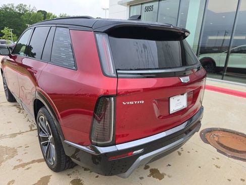 New 2026 Cadillac Vistiq Sport w/ LPO, Floor Liner Package image 3