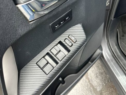 Used 2013 Toyota RAV4 Limited image 12