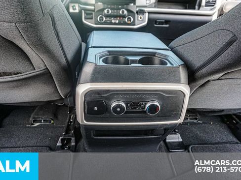Used 2024 Ford Expedition XLT RWD image 32
