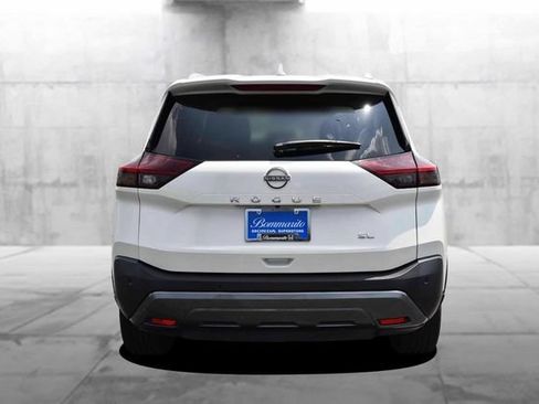 Used 2023 Nissan Rogue SL w/ SL Premium Package FWD image 6