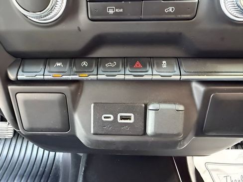 Used 2023 GMC Sierra 1500 Pro w/ Pro Value Package AWD/4WD image 23