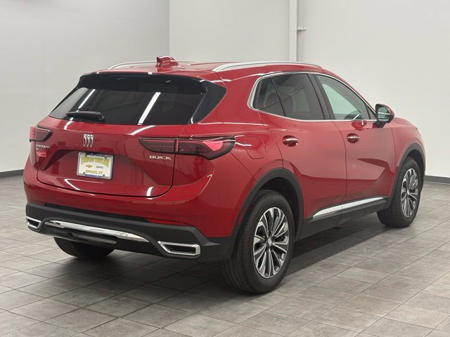 Used 2025 Buick Envision Preferred AWD/4WD image 2