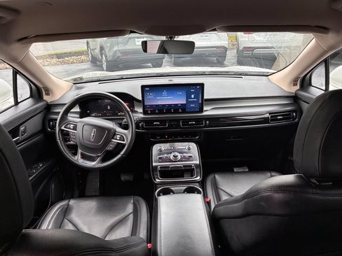Used 2021 Lincoln Nautilus FWD image 16