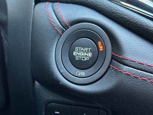 Used 2025 Dodge Durango GT image 22