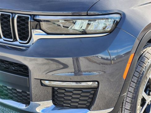 New 2025 Jeep Grand Cherokee L Limited image 6