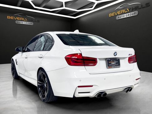 Used 2016 BMW M3 w/ Executive Package RWD image 3