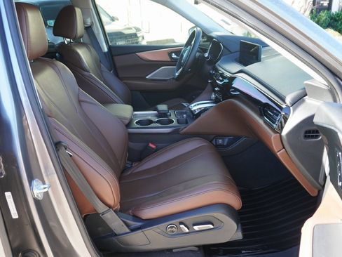 Used 2022 Acura MDX FWD w/ Technology Package image 24