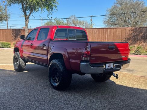Used 2005 Toyota Tacoma Base V6 AWD/4WD image 10