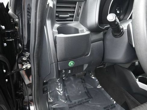 Used 2020 Honda Fit EX image 26
