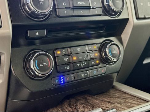 Used 2017 Ford F350 Lariat w/ Lariat Value Package image 15