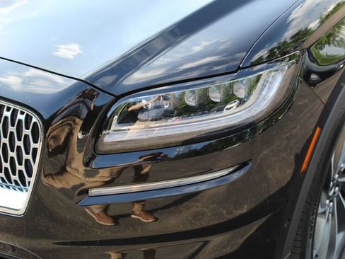 Used 2023 Lincoln Nautilus Reserve w/ Equipment Group 202A AWD/4WD image 11