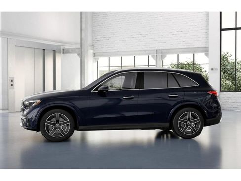 Certified 2023 Mercedes-Benz GLC 300 4MATIC image 35