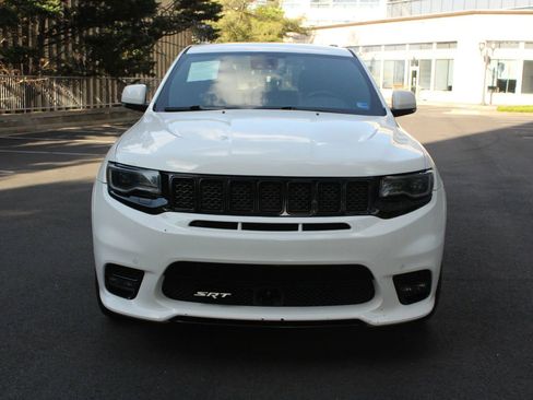 Used 2017 Jeep Grand Cherokee SRT AWD/4WD image 3