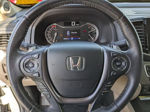 Used 2023 Honda Ridgeline RTL-E image 39