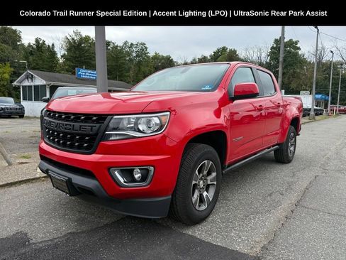 Used 2020 Chevrolet Colorado Z71 image 2