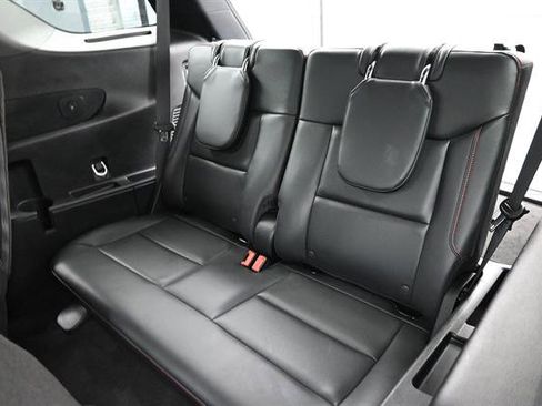 Used 2025 Ford Explorer ST AWD/4WD image 21