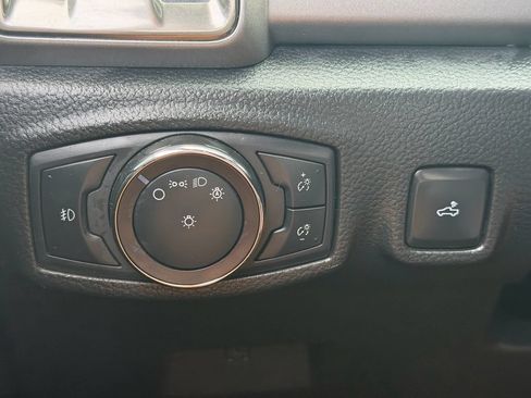 Used 2019 Ford Ranger XLT w/ Equipment Group 302A Luxury RWD image 30