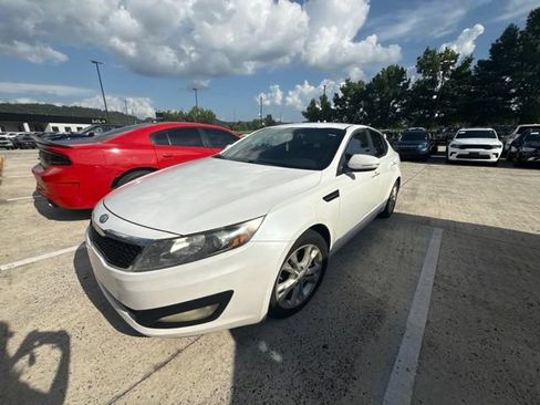 Used 2012 Kia Optima EX FWD image 2