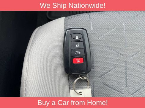 Used 2022 Toyota RAV4 XLE w/ Convenience Package AWD/4WD image 30