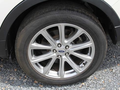 Used 2017 Ford Explorer Limited FWD image 5