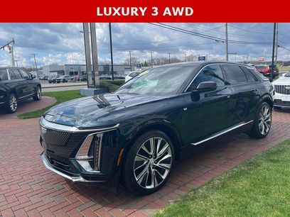 Used 2025 Cadillac Lyriq Luxury w/ LPO, Floor Liner Package