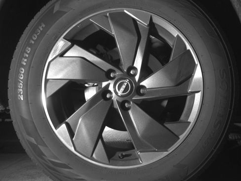 Used 2025 Nissan Rogue SV AWD/4WD image 15