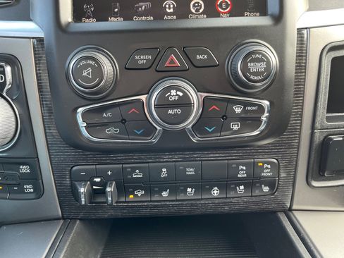 Used 2014 RAM 1500 Limited image 33