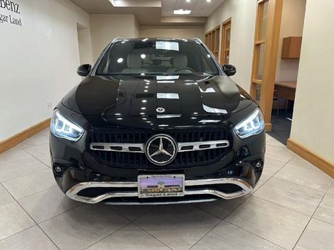 Used 2025 Mercedes-Benz GLA 250 image 2