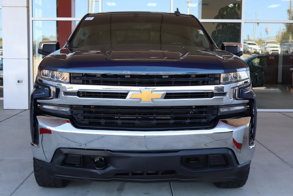 Used 2020 Chevrolet Silverado 1500 LT w/ All-Star Edition AWD/4WD image 2