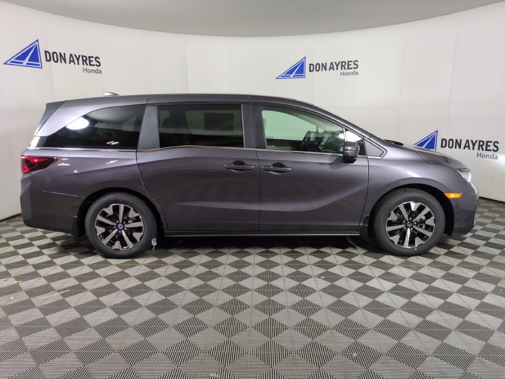New 2027 Honda Odyssey EX-L image 7