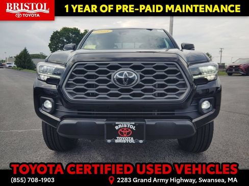 Certified 2023 Toyota Tacoma TRD Off-Road AWD/4WD image 34