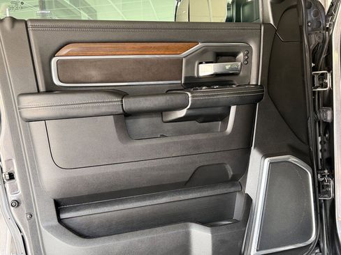 Used 2022 RAM 2500 Laramie image 31
