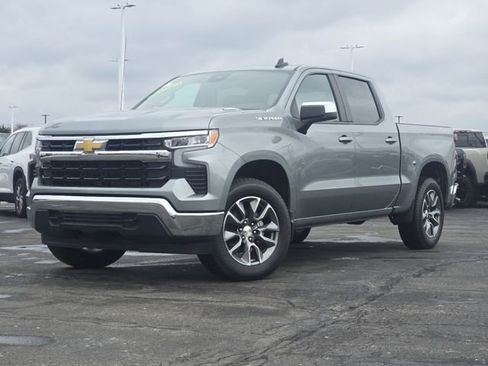 New 2026 Chevrolet Silverado 1500 LT image 2
