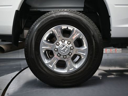 Used 2024 RAM 2500 Big Horn image 17