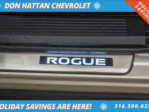 Used 2021 Nissan Rogue Platinum image 22