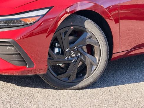 New 2026 Hyundai Elantra Sport image 28