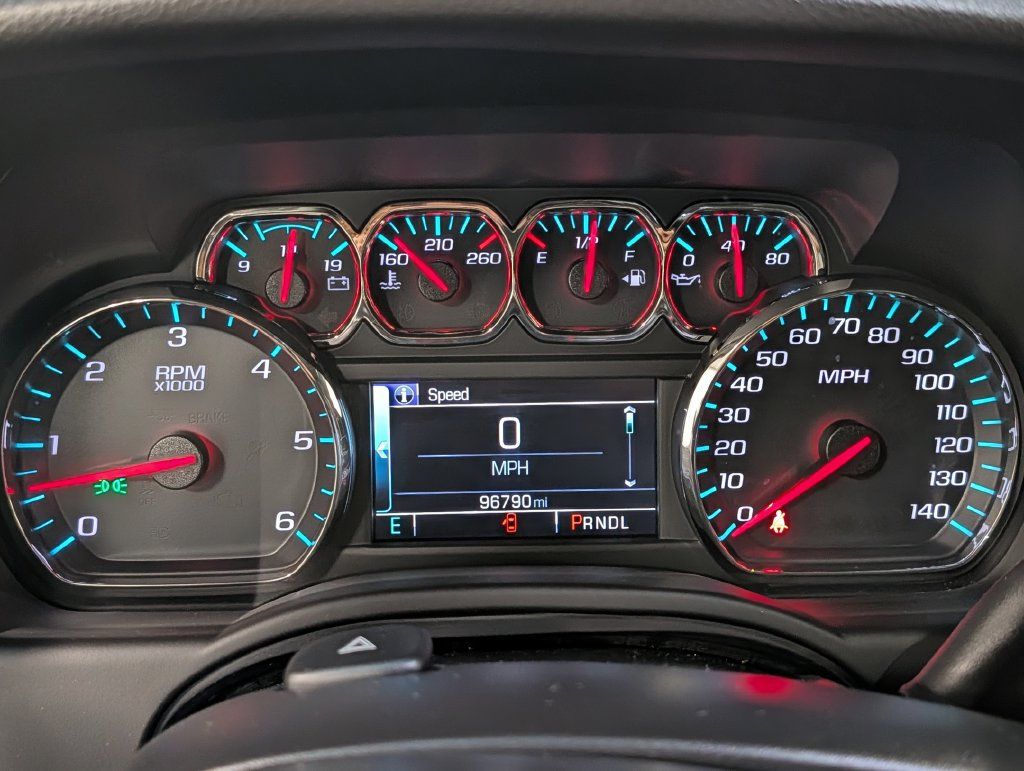 Used 2018 GMC Yukon XL SLE w/ Convenience Package AWD/4WD image 17