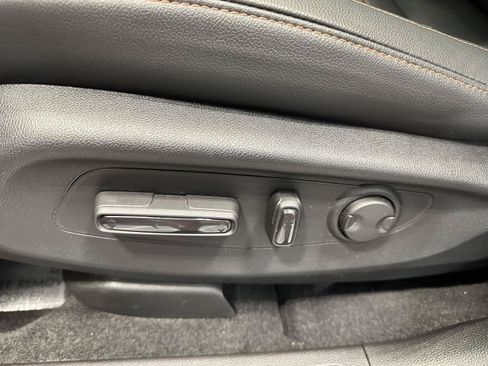 Certified 2025 Honda CR-V Sport Touring image 17
