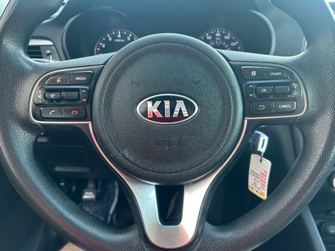 Used 2018 Kia Optima LX FWD image 6