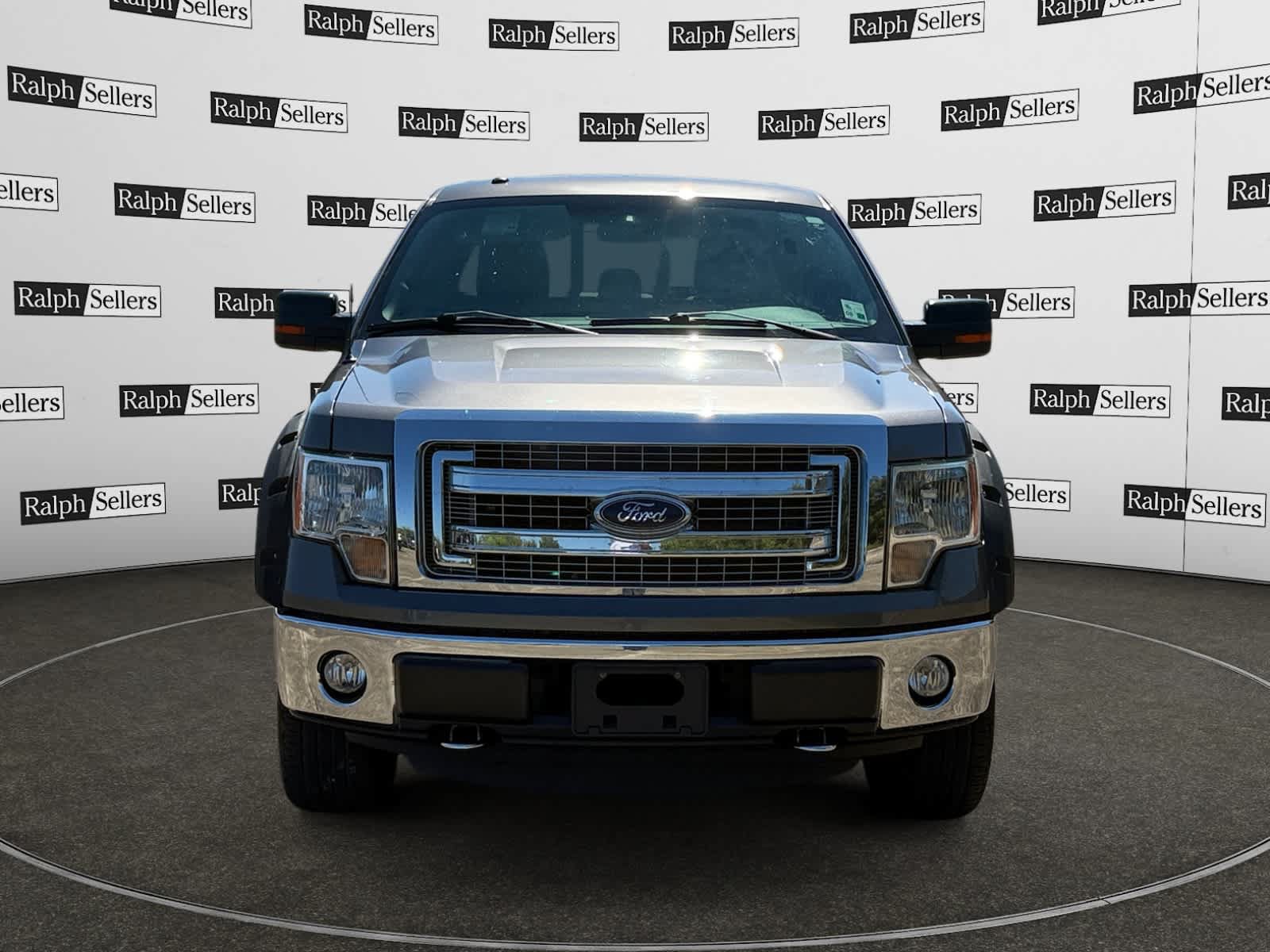 Used 2014 Ford F150 XLT w/ Equipment Group 302A Luxury AWD/4WD image 8
