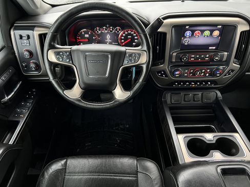 Used 2015 GMC Sierra 3500 Denali image 30