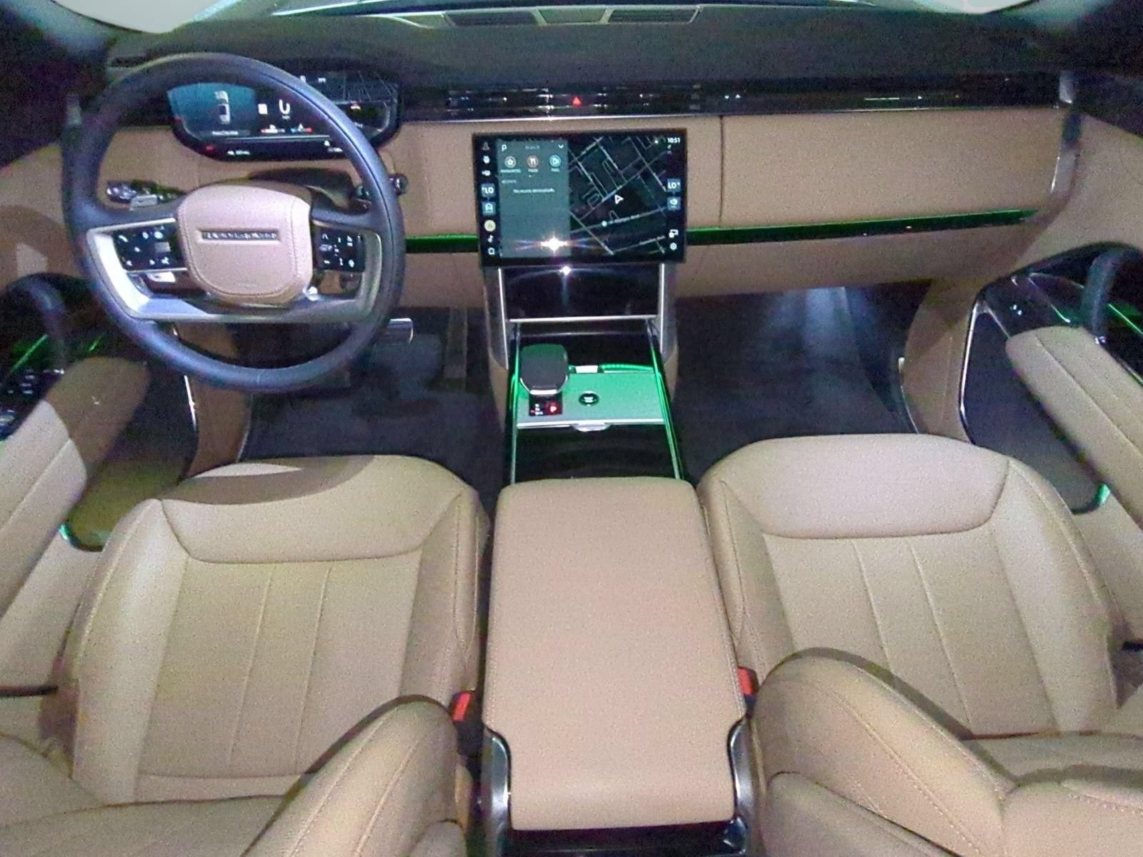 New 2026 Land Rover Range Rover Long Wheelbase SE AWD/4WD image 26